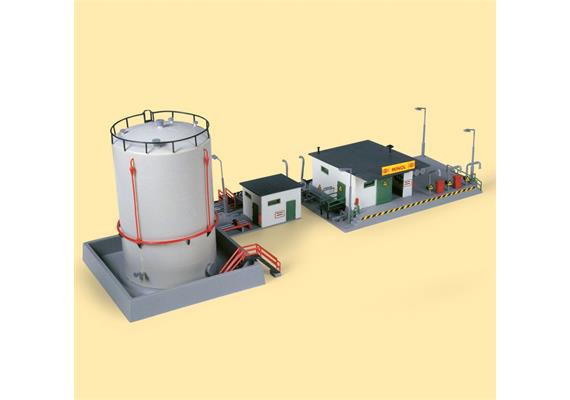 Auhagen 12264 Kleines Tanklager mit Hochtank HO | Bild 1