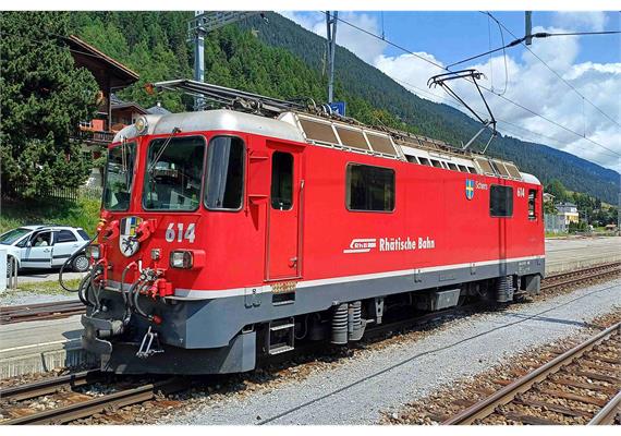 Bemo 1258 164 RhB Ge 4/4 II 614 Universallok "Schiers", DC 2L analog - H0m | Bild 2