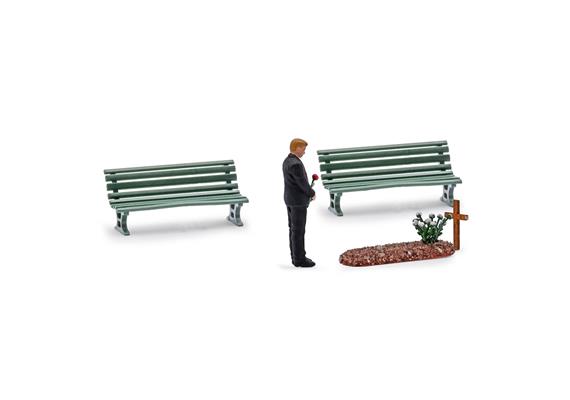 Busch 79933 Action Set: Besuch am Grab - H0 (1:87) | Bild 2