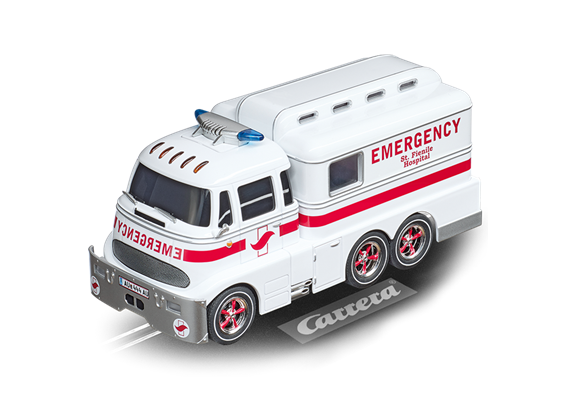 Carrera 20030943 D132 Ambulance mit Figur