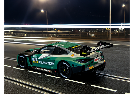 Carrera D124 20023968 BMW M4 GT3 "Project 1, No.11" | Bild 3