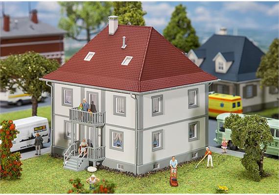 Faller 130460 Wohnhaus Bachstrasse 5 HO | Bild 1