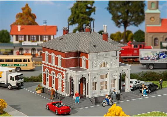 Faller 131381 Hobby Amtsgebäude HO | Bild 1