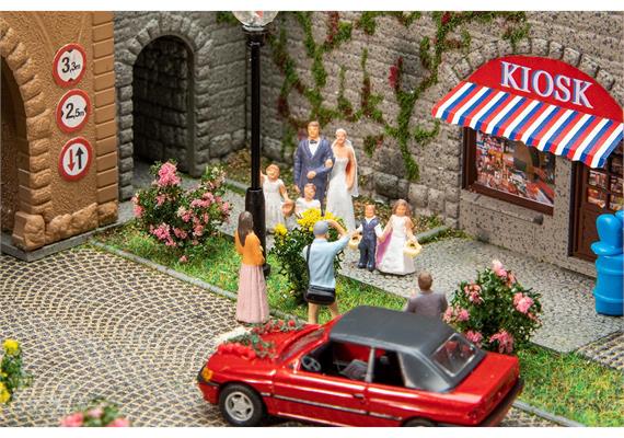 Faller 151676 Hochzeitsempfang - H0 (1:87) | Bild 2