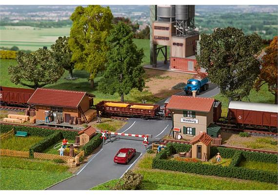 Faller 190445 Bahnübergang Büren-Sainte Croix - Sondermodell HO - SWISS EDITION | Bild 1