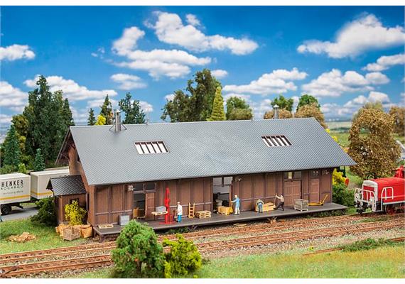 Faller 191732 Güterschuppen Balingen HO | Bild 1