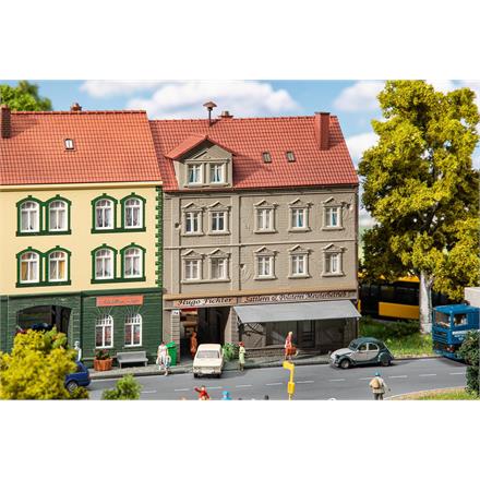 Faller 191786 Stadthaus mit Sattlerei - H0 (1:87)