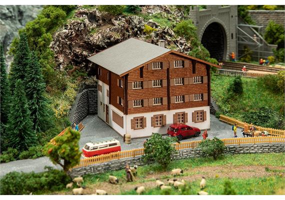 Faller 232183 Alpenhaus Langwies, Schweiz, Lasercut-Modell - N (1:160) | Bild 1