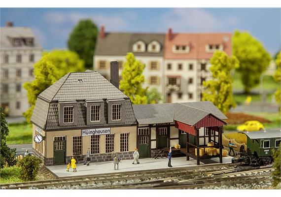 Faller 282704 Bahnhof Hünighausen (LaserCut) Z | Bild 1