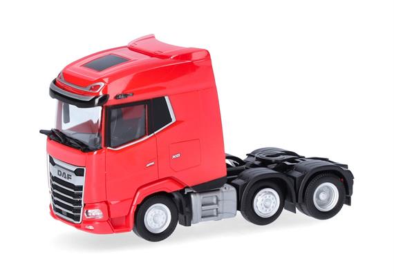 Herpa 318983 DAF XG Zugmaschine 3achs, verkehrsrot - H0 (1:87) | Bild 1