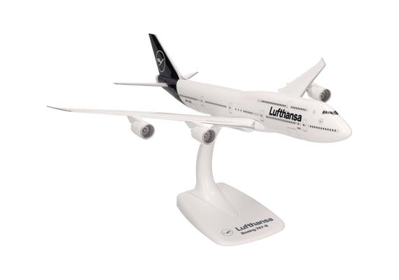 Herpa 611930 Lufthansa Boeing 747-8 Intercontinental - new 2018 colors - Massstab 1:250 | Bild 4