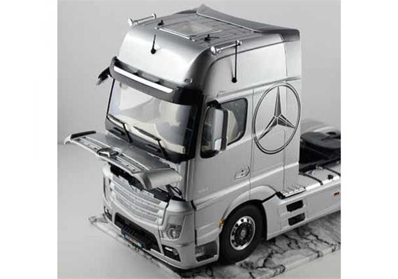 Italeri 3905 Mercedes Benz Actros MP4 Gigaspace - Massstab 1:24 | Bild 3