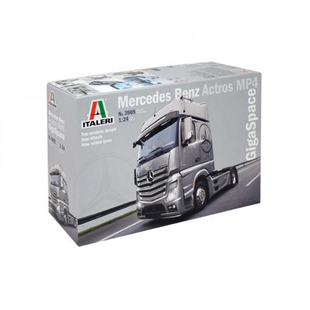 Italeri 3905 Mercedes Benz Actros MP4 Gigaspace - Massstab 1:24