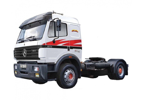 Italeri 3956 Mercedes-Benz SK1844 LS V8 - Massstab 1:24 | Bild 2