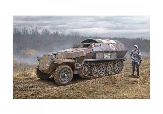 Italeri 7077 Sd.Kfz. 251/8 Ambulance - Massstab 1:72 | Bild 2