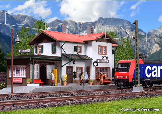 Kibri 39496 Bahnhof Maienfeld inklusive Hausbeleuchtungs- Startset - H0 (1:87) | Bild 2