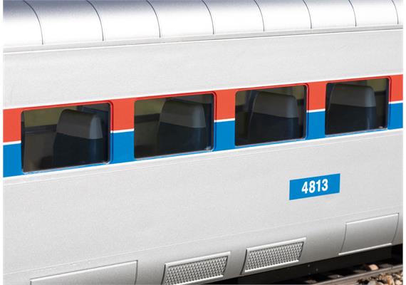 LGB 36602 Amtrak Streamliner Passenger Car 4817, "50 Jahre Amtrak", Spur G IIm (1:22,5) | Bild 2