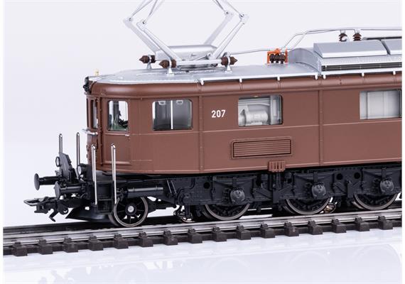 Märklin 38680 BLS Ae 6/8 dunkelbraun, AC 3L, digital mfx/MM/DCC mit Sound - H0 (1:87) | Bild 4