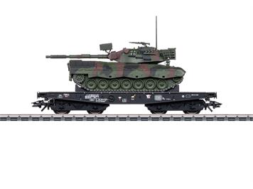 Märklin 48877 DB Schwerlast-Flachwagen Rlmmps mit Leopard 1A1, AC 3L - H0 (1:87)