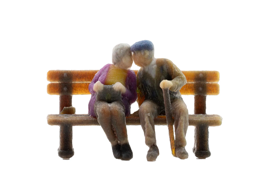 Noch 10435 Senioren auf Bank - H0 (1:87)