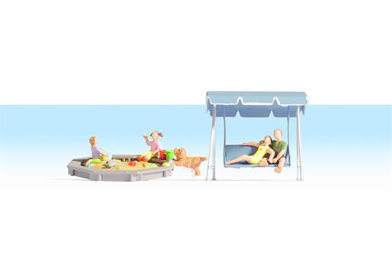 Noch 36590 Eltern & Kinder - N (1:160)