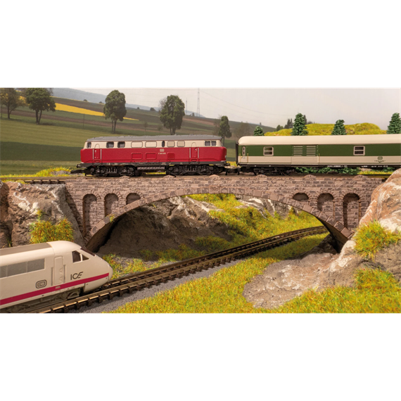 Noch 62831 Steinbogenbrücke - N (1:160)