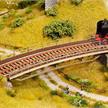 Noch 67026 Brückenfahrbahn gebogen R2 (Laser-Cut-Bausatz) - H0 (1:87) | Bild 1