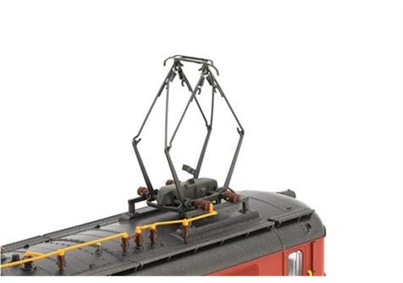 PIKO 96877 SBB E-Lok Re 4/4 I 10031 2. Serie rot, DC, H0 (1:87) | Bild 5