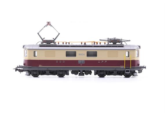PIKO 96885 SBB E-Lok Re 4/4 I 10033 TEE Ep.4, AC 3L, digital MM/DCC/mfx mitSound - H0 | Bild 3