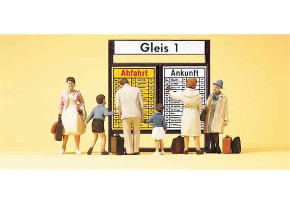 Preiser 10417 Reisende vor Fahrplantafel HO