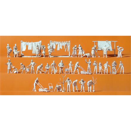 Preiser 16361 Bei der Haus- und Gartenarbeit, 33 unbemalte Figuren - H0 (1:87)