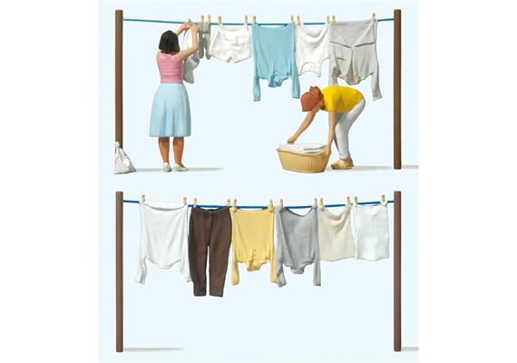 Preiser 44936 Frauen beim Wäscheaufhängen - G (1:22,5)