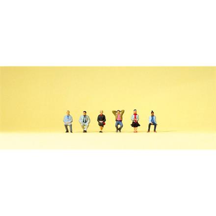 Preiser 88558 Sitzende Reisende Z