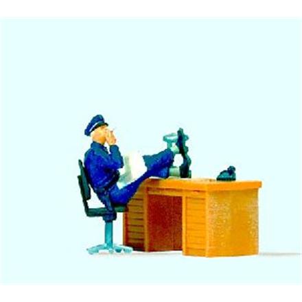 Preiser sitzender Polizist USA