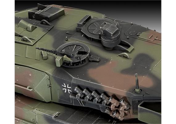 Revell 03281 Leopard 2A6/A6NL - Massstab 1:35 | Bild 4
