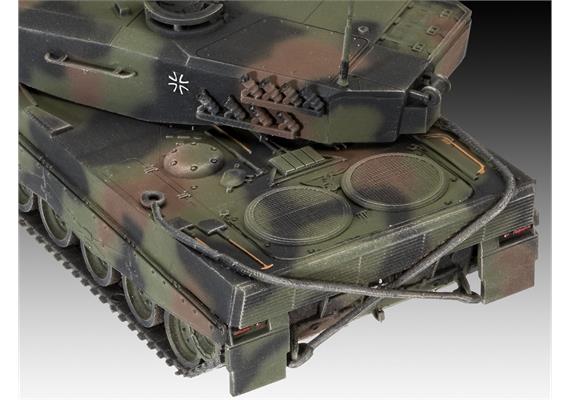 Revell 03311 SLT 50-3 "Elefant" + Leopard 2A4 - Massstab 1:72 | Bild 4