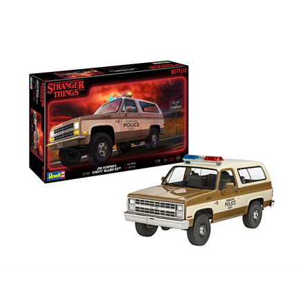 Revell 07724 "Stranger Things" Jim Hopper´s Chevy® Blazer K5™ - Massstab 1:25