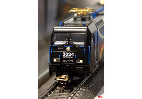 TRIX 25368 Ellok BR 185.2 "Germany EM 2024", DCC/mfx+/MM/Sound - H0 (1:87) | Bild 4