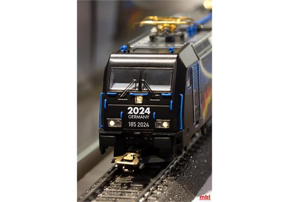 TRIX 25368 Ellok BR 185.2 "Germany EM 2024", DCC/mfx+/MM/Sound - H0 (1:87) | Bild 4
