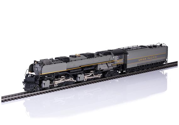 TRIX 25913 US-Dampflok Challenger UP grau, DCC/mfx+ mit Sound, MHI - H0 (1:87) | Bild 1