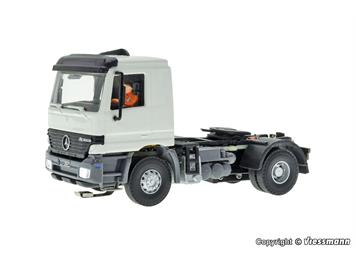 Viessmann 8114 MB ACTROS 2-achs Sattelschlepper, Basis, Funktionsmodell - H0 (1:87) Viessmann 8114 MB ACTROS 2-achs Sattelschlepper, Basis, Funktionsmodell - H0 (1:87)