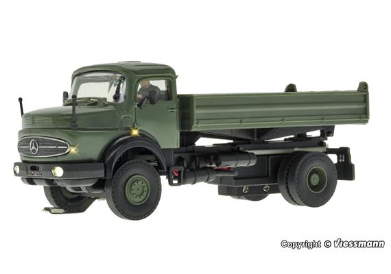 Viessmann 8161 MB Rundhauber 2-achs mit Kipp-Pritsche, Militär, Basis - H0 | Bild 1