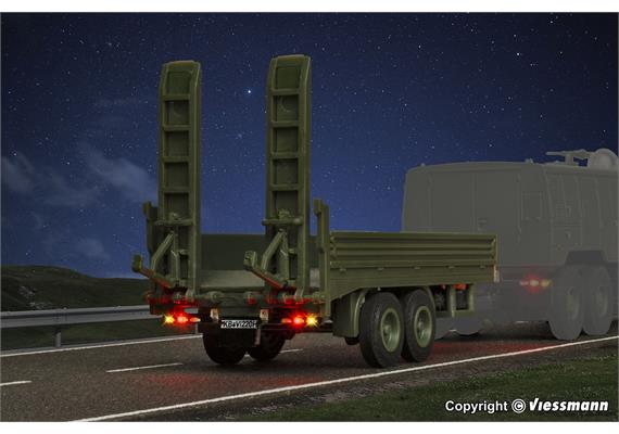 Viessmann 8220 Tandem Tieflader, Militär, Funktionsmodell - H0 (1:87) | Bild 5