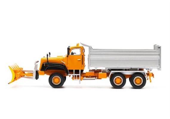 ACE 002331 Saurer D330N 6x6 Kipper Militär mit Schneeräumer - H0 (1:87) | Bild 2