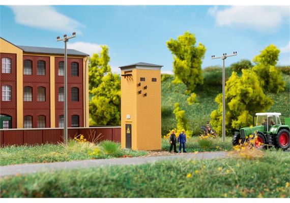 Auhagen 14489 Transformatorenhäuschen mit Betonmasten - N (1:160) | Bild 1