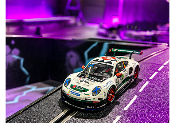 Carrera D132 20032042 "Porsche 911 ""CarTech Motorsport Bonk, M. Essmann, No.54”" | Bild 2