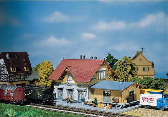 Faller 110097 Bahnhof "Blumenfeld" - H0 (1:87) | Bild 1