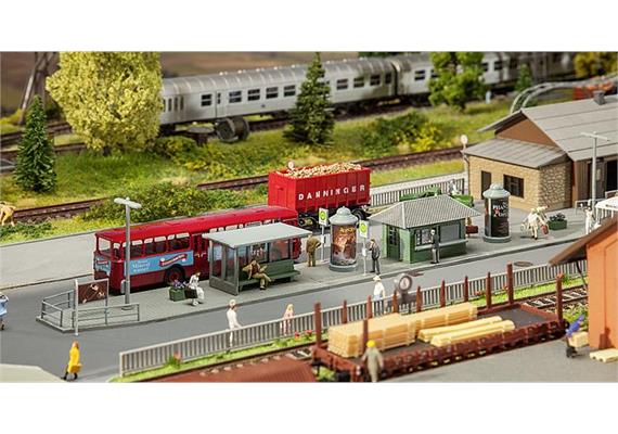 Faller 120207 Haltestelle HO | Bild 1