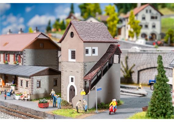 Faller 120274 Schalthaus Zuoz - H0 (1:87) | Bild 1