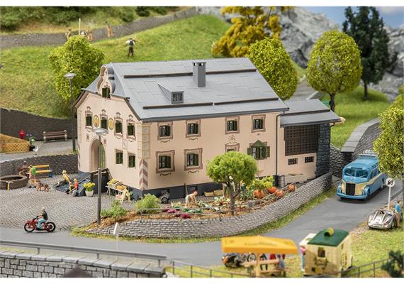 Faller 130631 Engadinerhaus Sent - H0 (1:87) | Bild 1